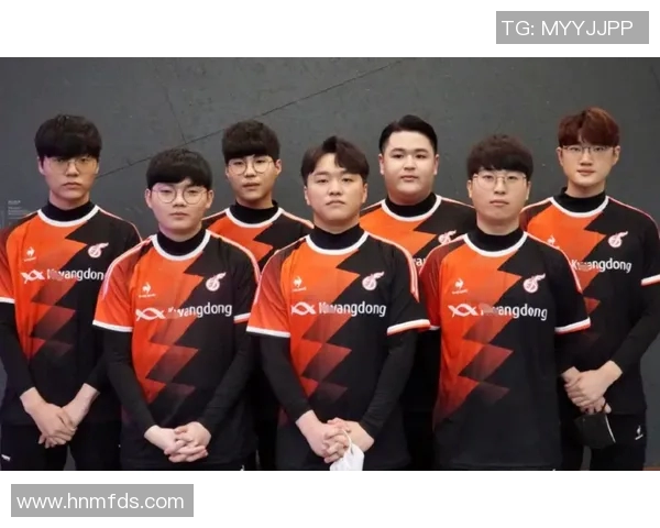 英雄联盟BRO阵容揭秘：DDahyuk、Vincenzo、Fisher、Teddy、Life的制胜之道